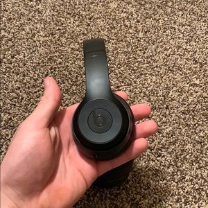 Beats solo wireless